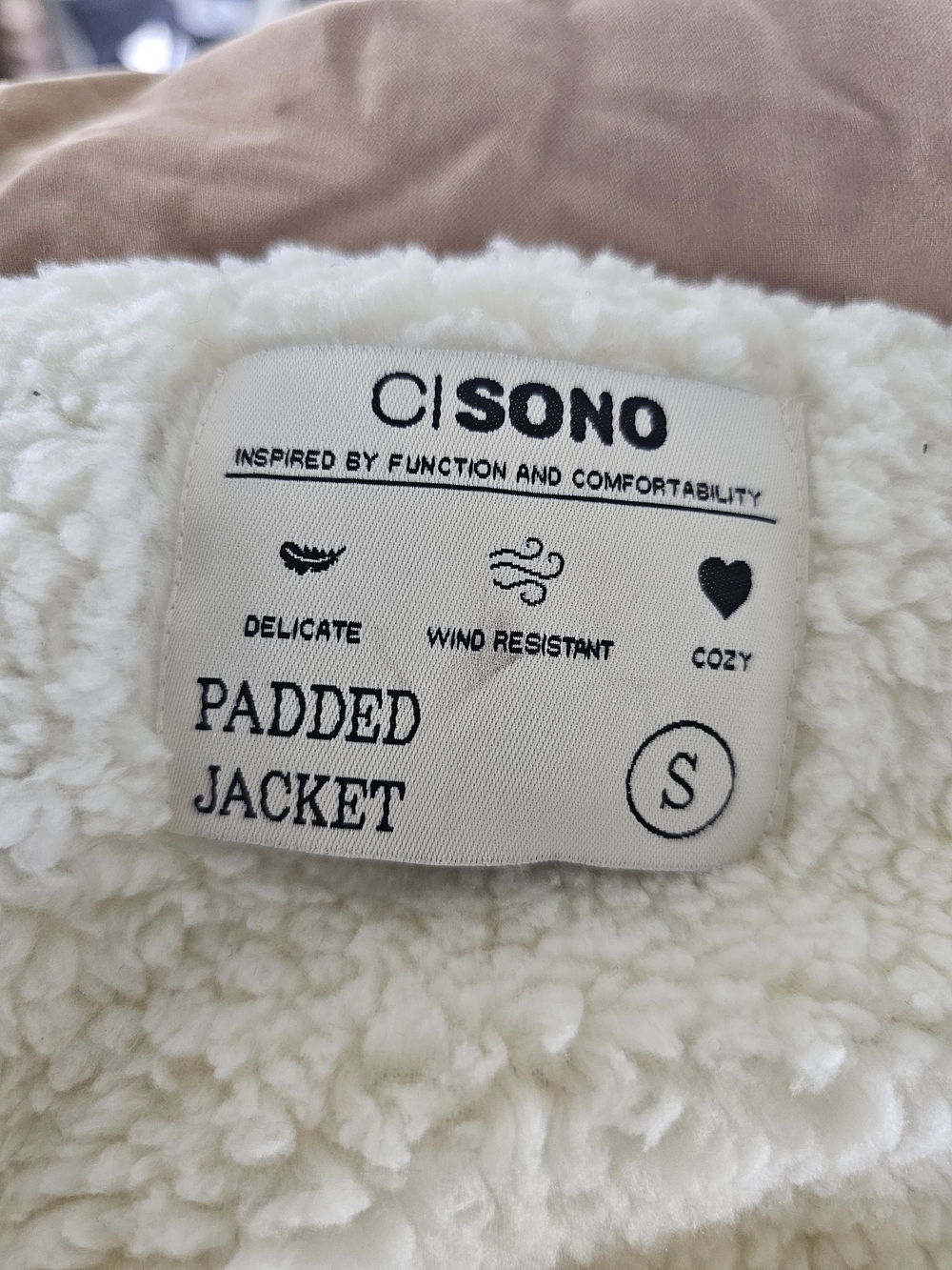 NWT Ci Sono Cropped Boxy Puffer Jacket in Taupe - Picture 7 of 15